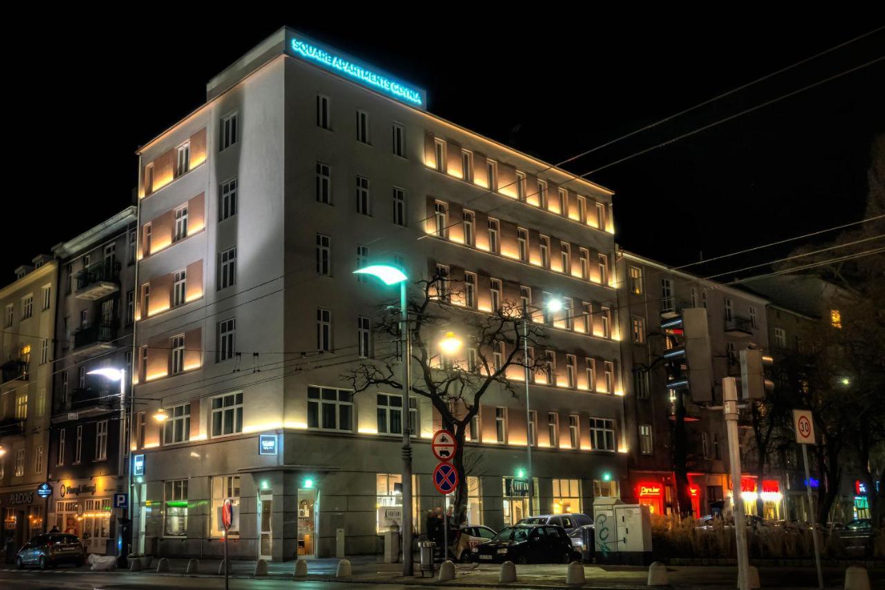 Square Apartments غدينيا المظهر الخارجي الصورة