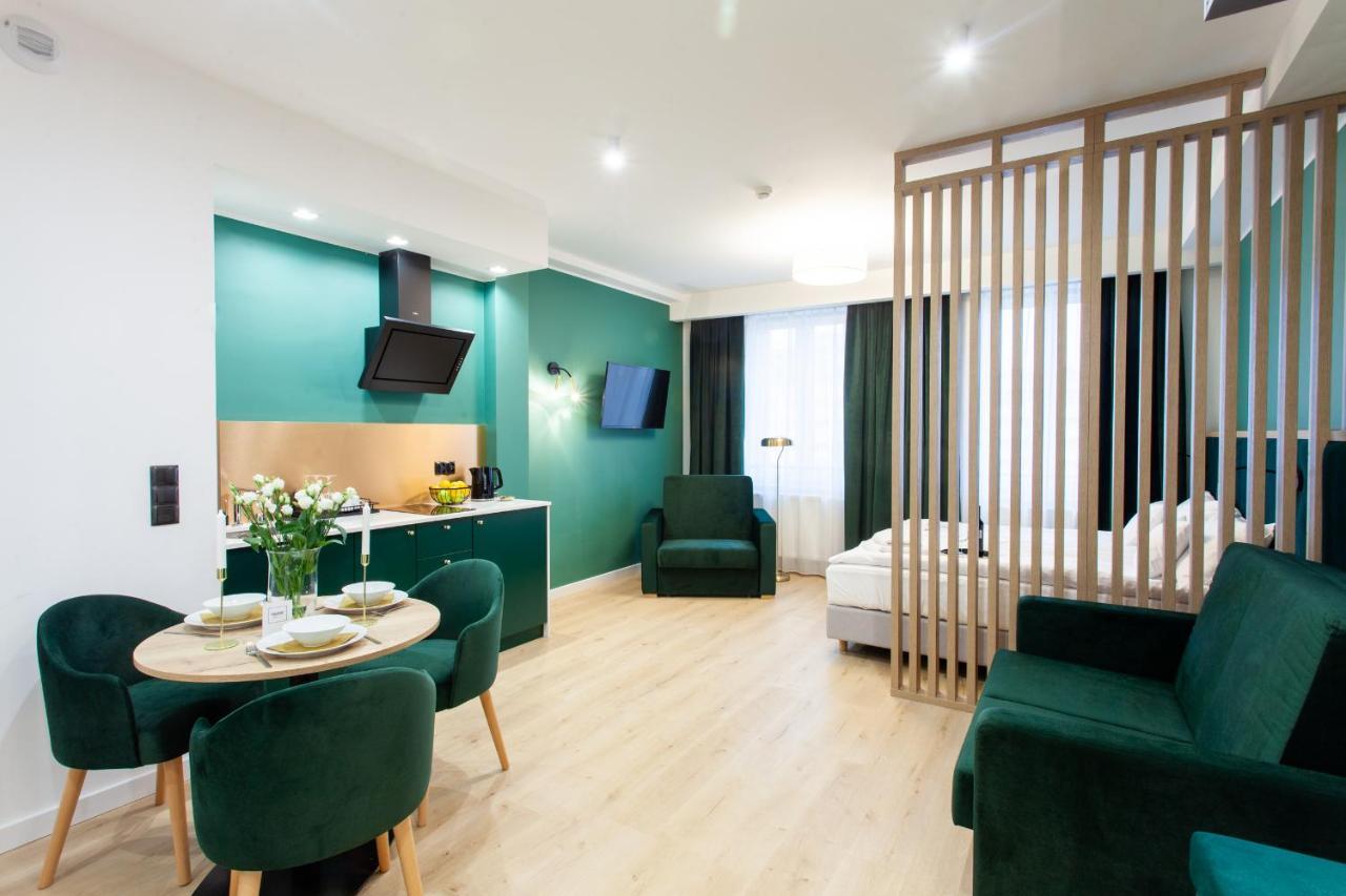 Square Apartments غدينيا المظهر الخارجي الصورة