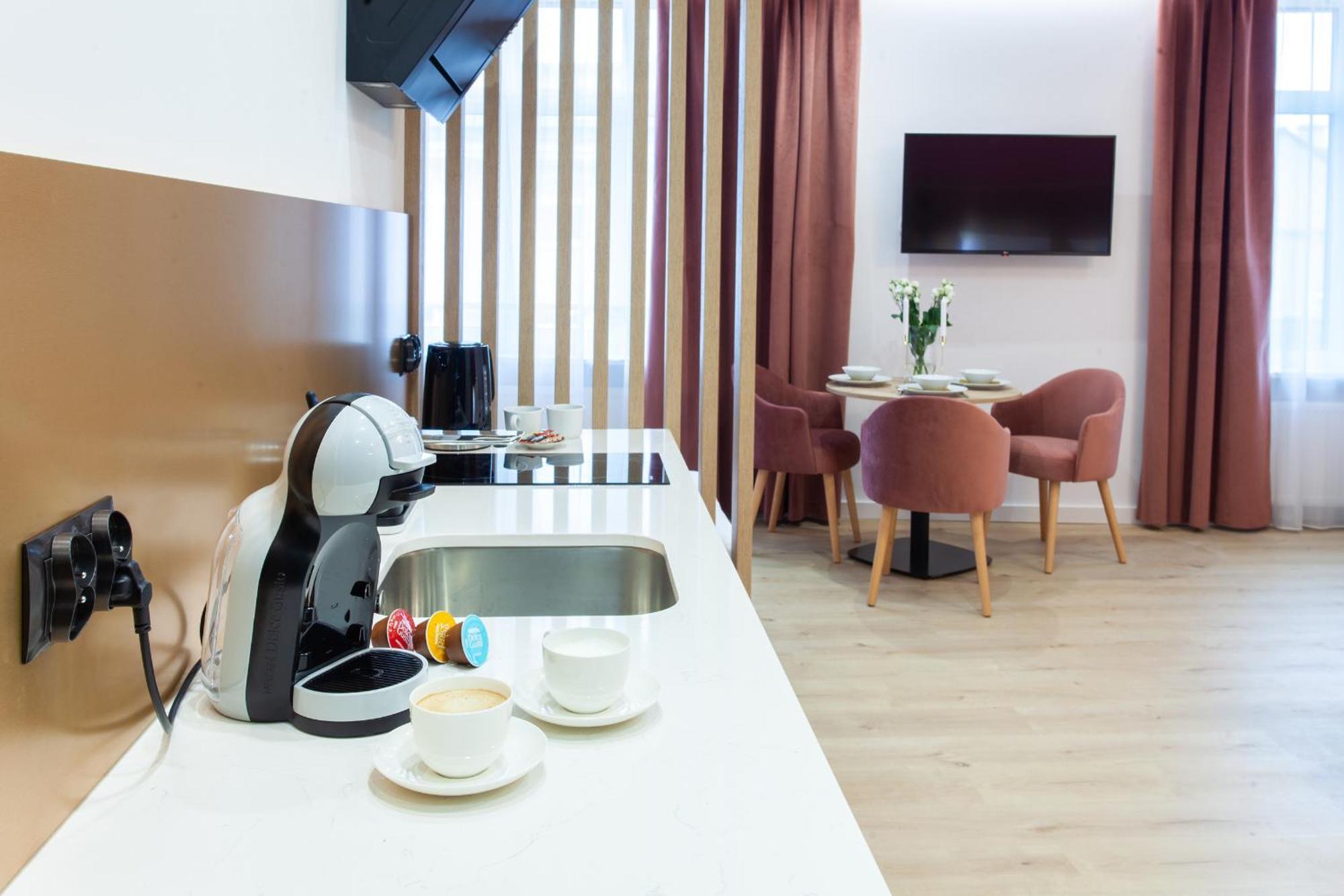 Square Apartments غدينيا المظهر الخارجي الصورة