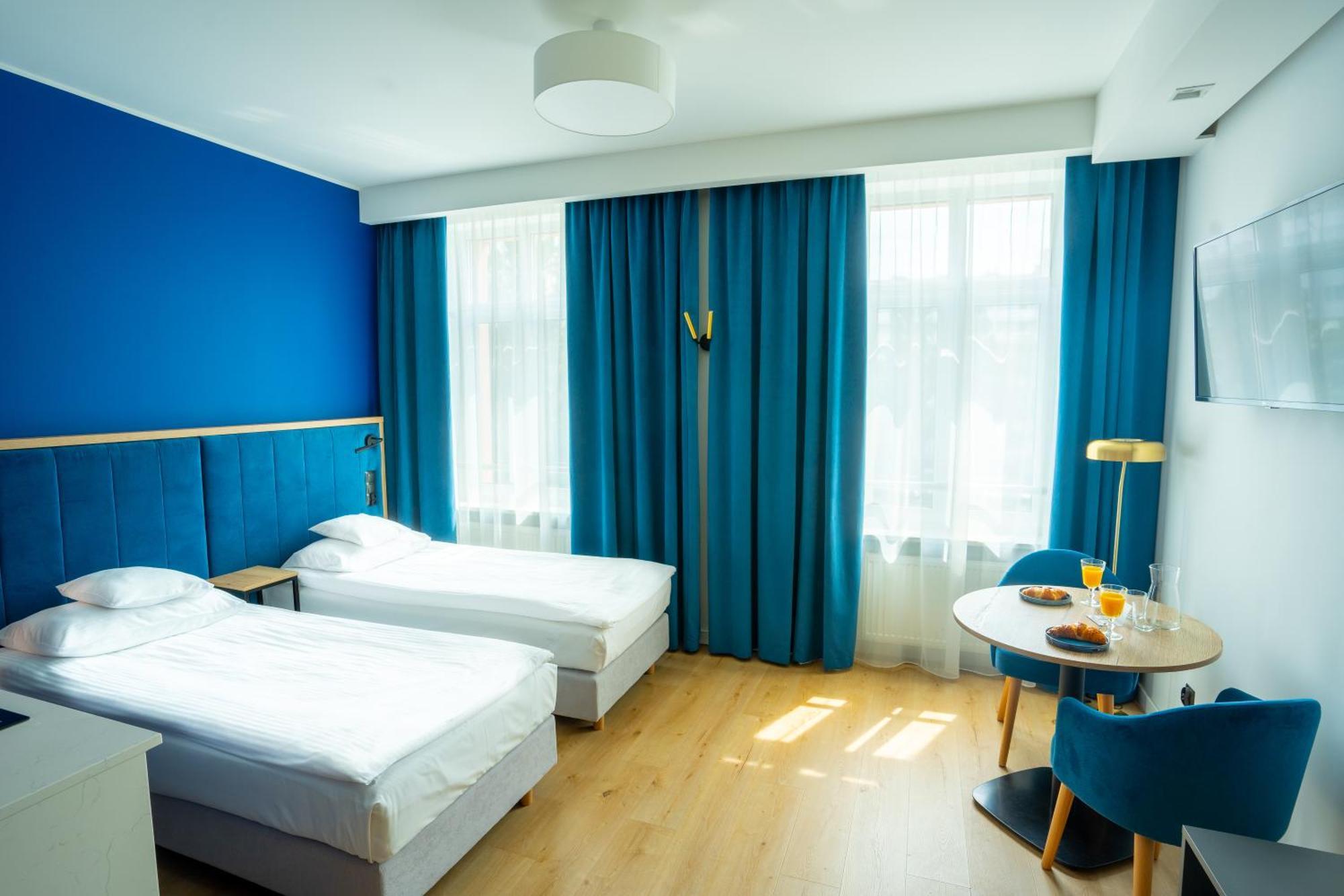Square Apartments غدينيا المظهر الخارجي الصورة